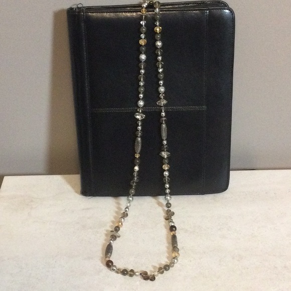 Multi-colored earth tone glass bead 21” necklace - Picture 2 of 8